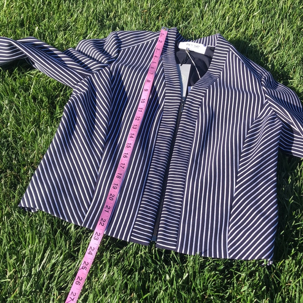 NWT Carlisle Jet Set Navy and White Pin Stripe Jacket - Picture 14 of 14
